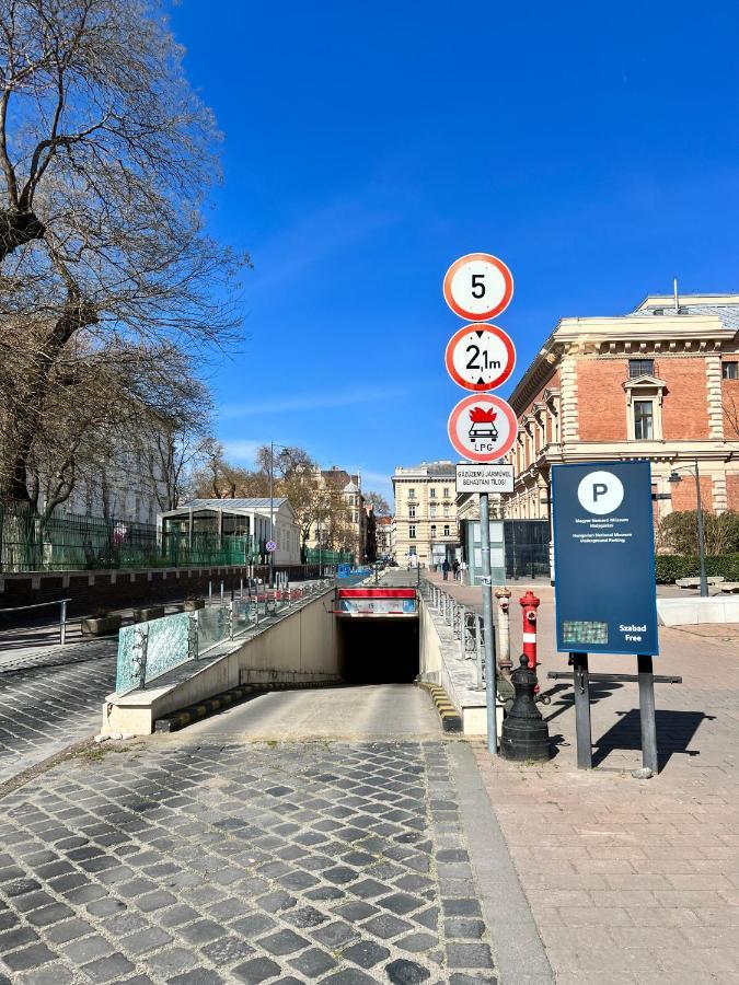 Cedar Inn Budapest - Palace District Dış mekan fotoğraf