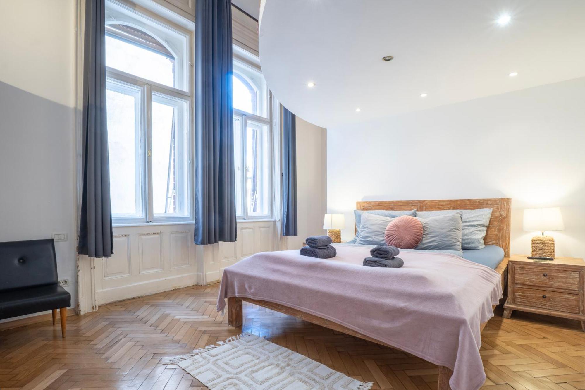 Cedar Inn Budapest - Palace District Dış mekan fotoğraf