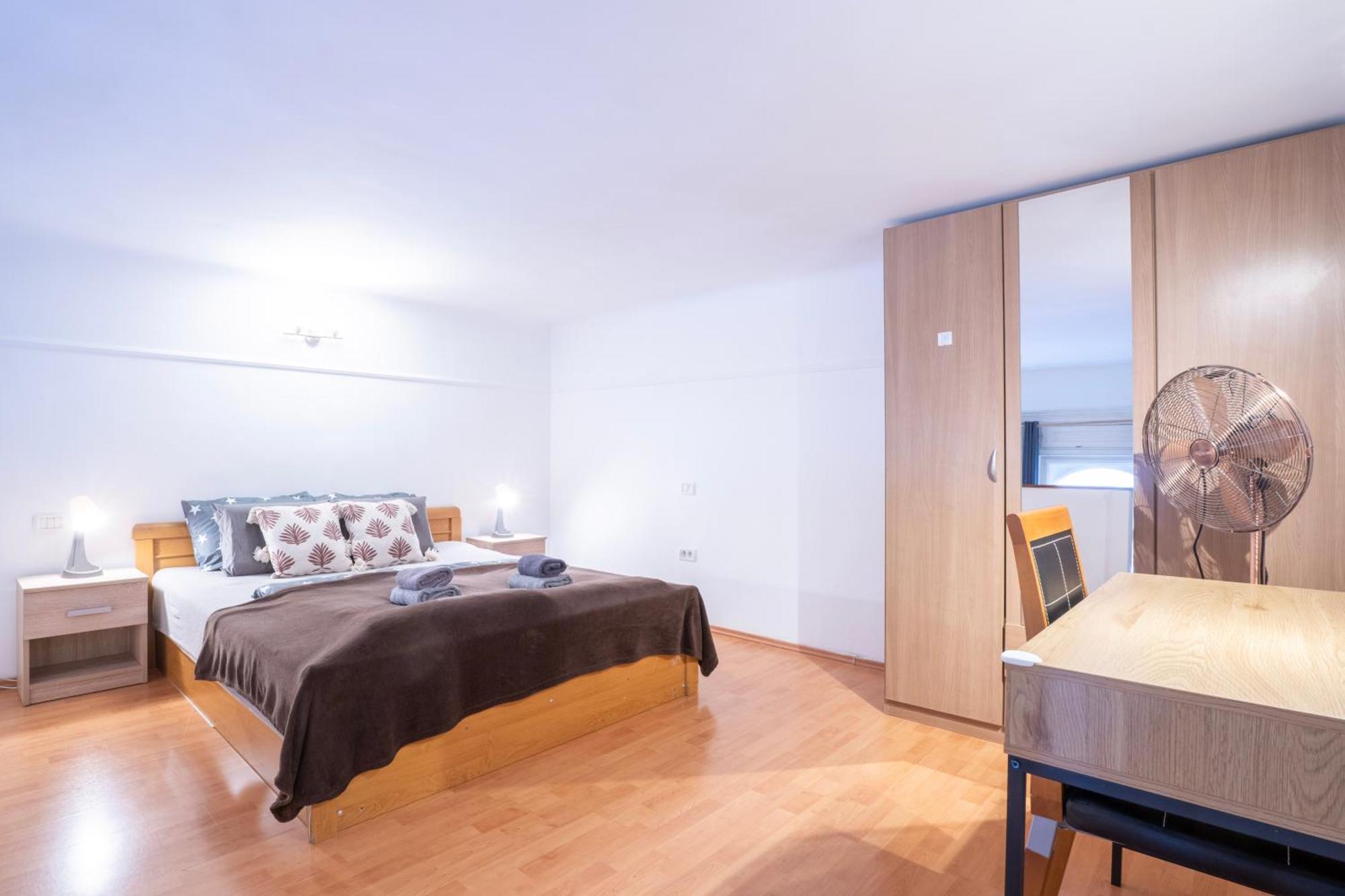 Cedar Inn Budapest - Palace District Dış mekan fotoğraf