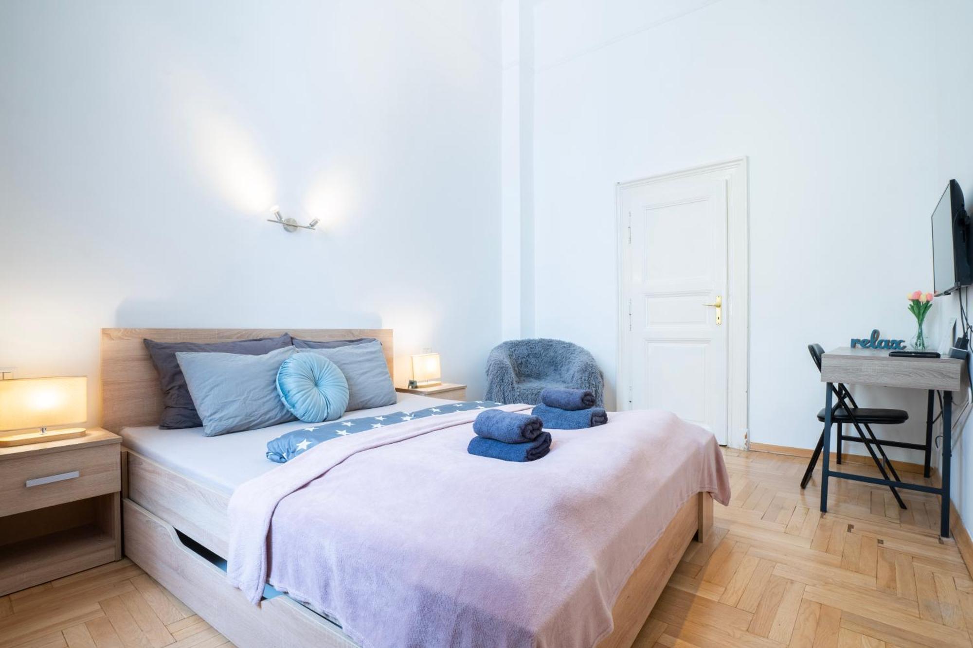 Cedar Inn Budapest - Palace District Dış mekan fotoğraf
