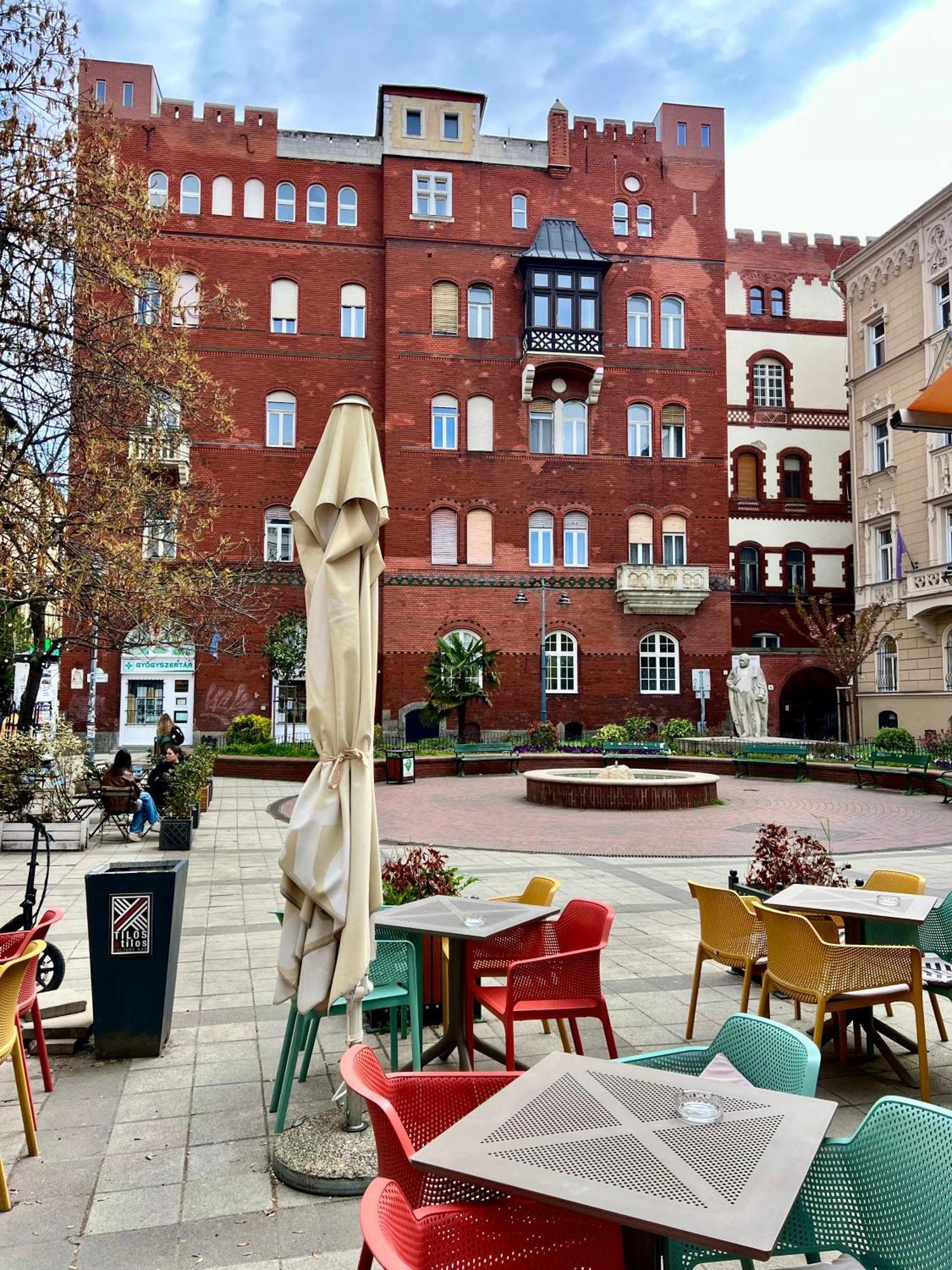 Cedar Inn Budapest - Palace District Dış mekan fotoğraf